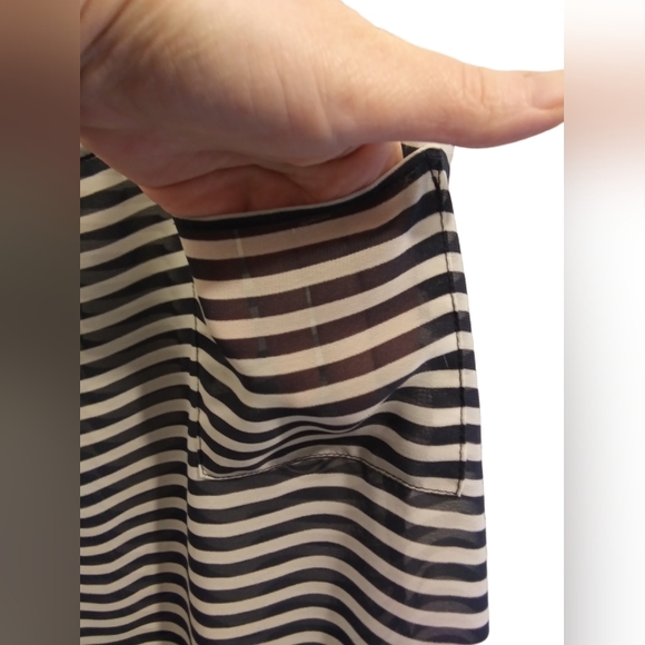 GAP Racerback Sheer Tank Top Size L - Picture 4 of 6